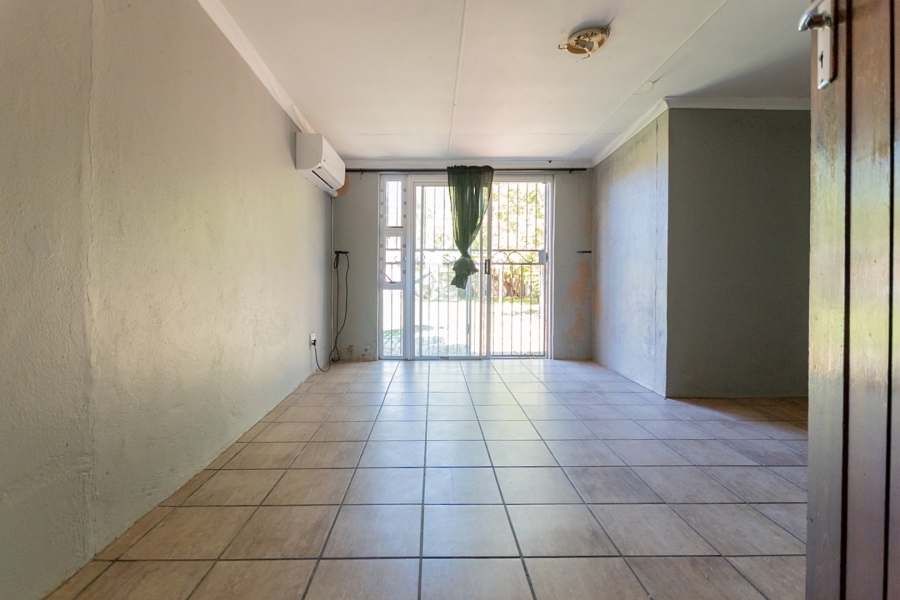 4 Bedroom Property for Sale in Velddrif Western Cape